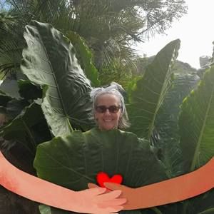 Meet your Posher, Beth